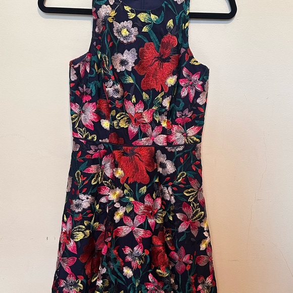 Gianni Bini Dresses & Skirts - Gianni Bini Embroidered Floral Dress - Multicolor